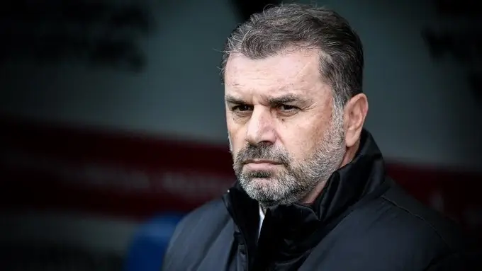 أنجي بوستيكوغلو