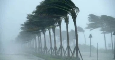 رياح شديدة تضرب منطقة حائل