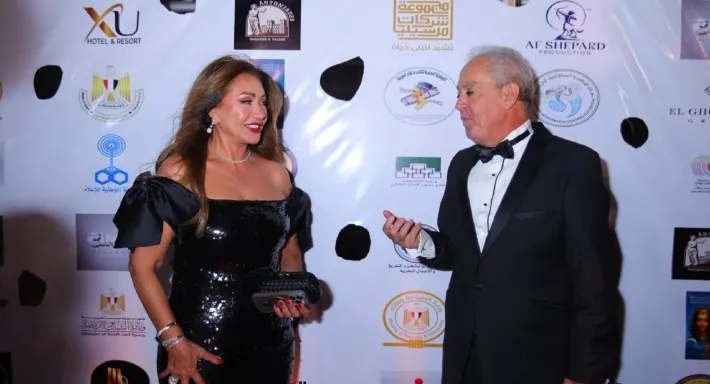 ليلى علوي تتصدر افتتاح مهرجان الإسكندرية السينمائي