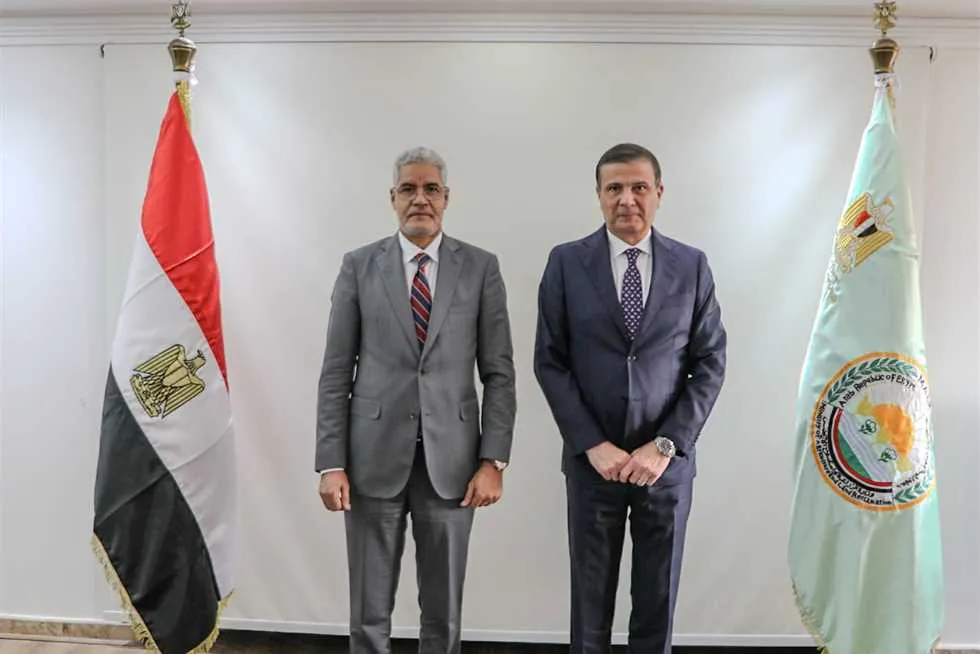 مصر وموريتانيا تبحثان إنشاء مركز بحوث زراعية وتعزيز التعاون في الأمن الغذائيمصر وموريتانيا تبحثان إنشاء مركز بحوث زراعية وتعزيز التعاون في الأمن الغذائي