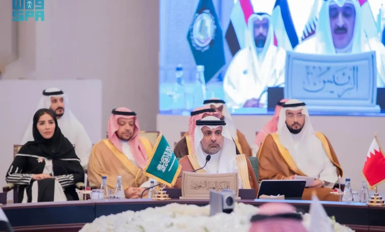 وزير الصحة يشارك في اجتماعات وزراء الصحة الخليجيين بالكويت